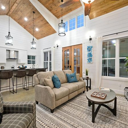 布罗肯鲍Bella Luna Cabin - Cozy Farmhouse Cabin, Private Deck, Swing Set, Fire Pit, Hot Tub别墅 外观 照片